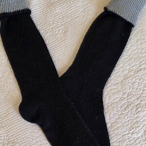 Reversible Alpaca Blend Socks – Black & Gray – Unisex Fit